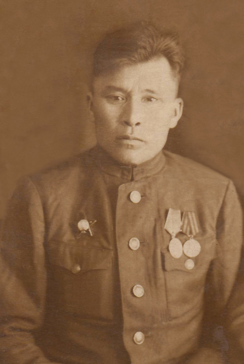 Фото Альчинов Замбо Эрднеевич