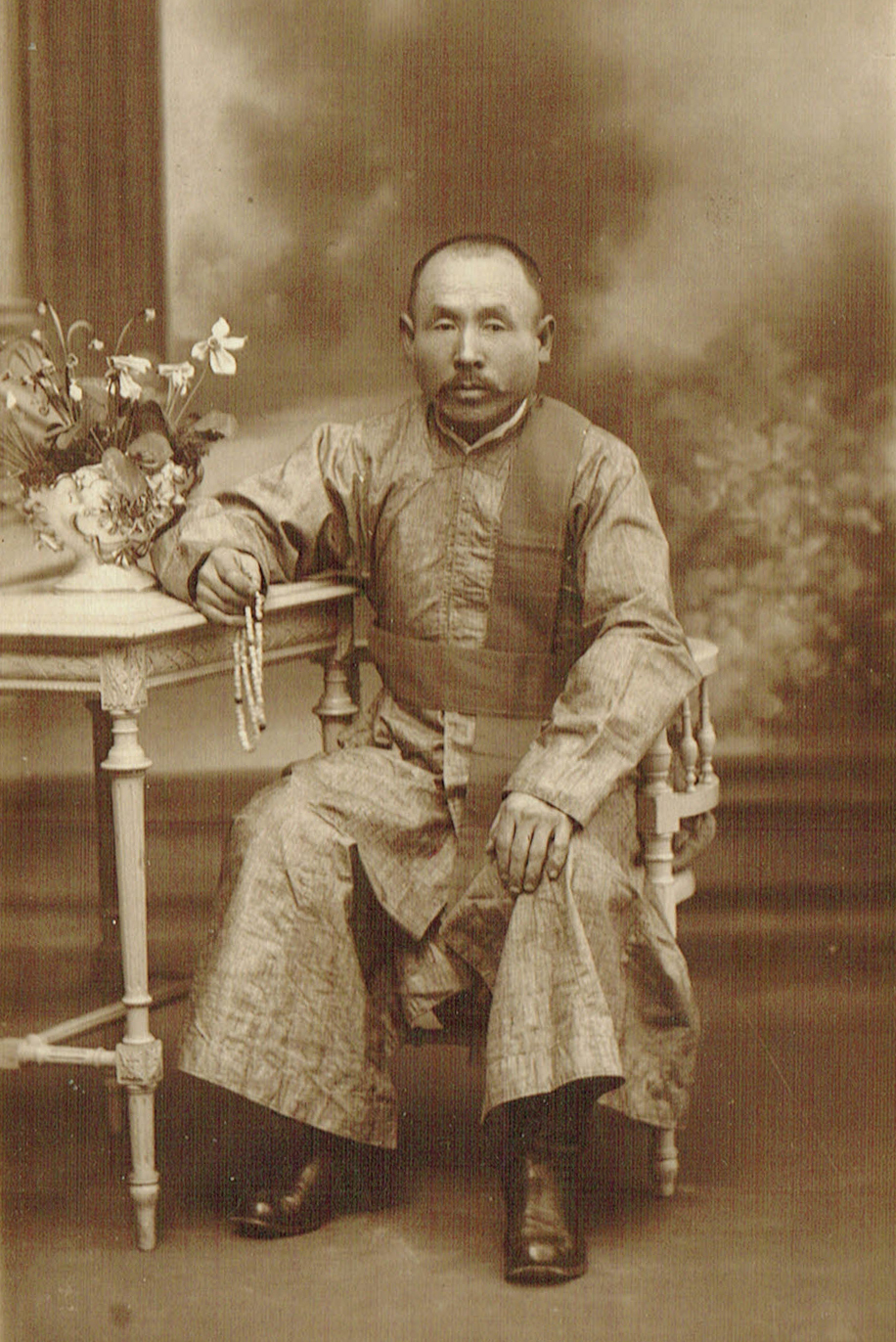 Фото Басанов Молун Басанович