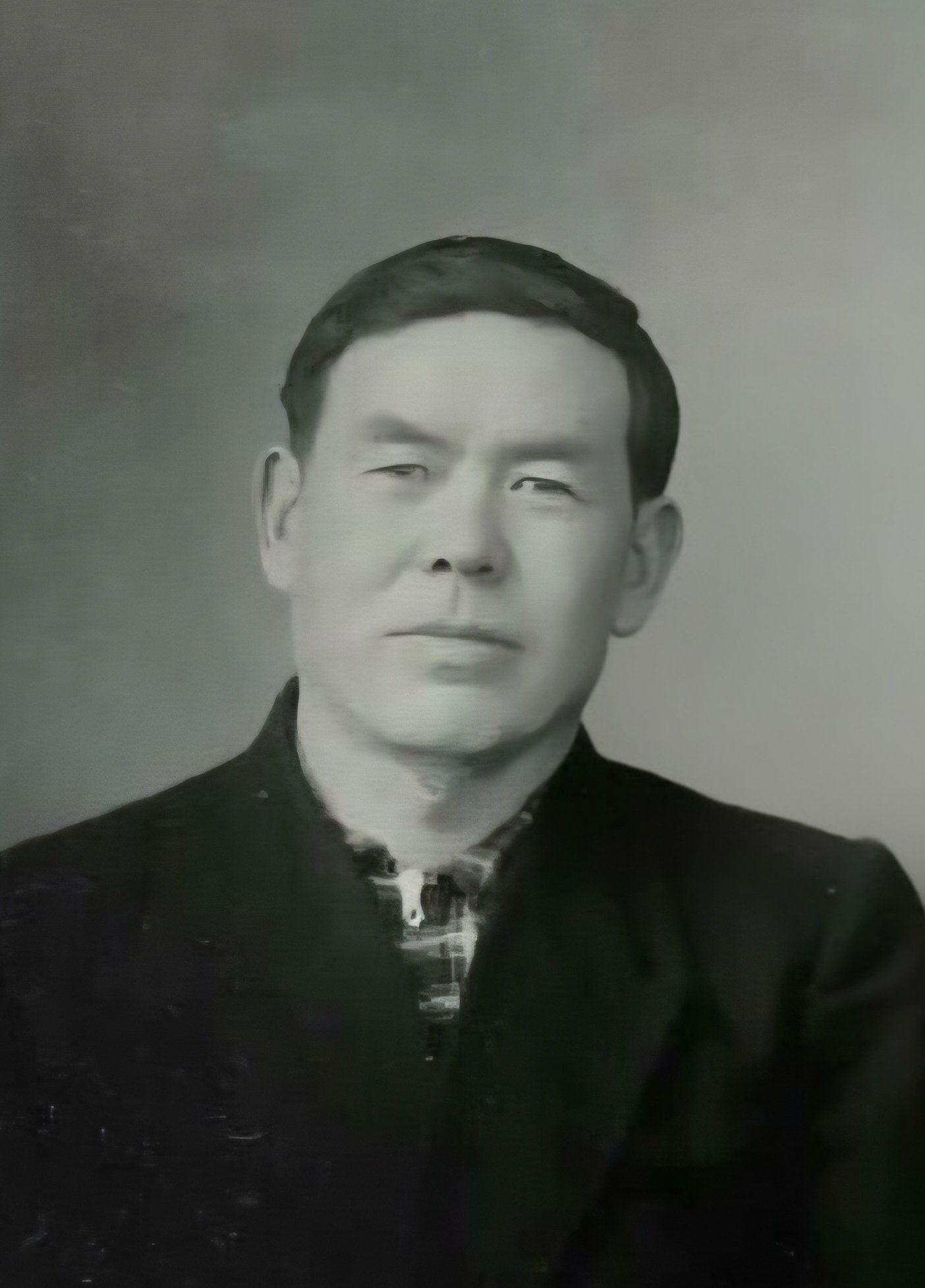 Фото Лялин Гаврил Цеденович